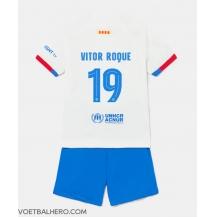 Barcelona Vitor Roque #19 Uit tenue Kids 2023-24 Korte Mouwen (+ broek)