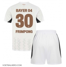 Bayer Leverkusen Jeremie Frimpong #30 Uit tenue Kids 2024-25 Korte Mouwen (+ broek)