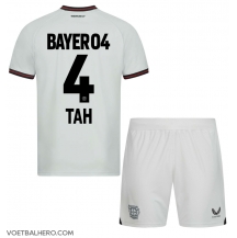 Bayer Leverkusen Jonathan Tah #4 Uit tenue Kids 2023-24 Korte Mouwen (+ broek)