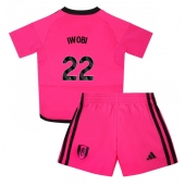 Fulham Alex Iwobi #22 Uit tenue Kids 2023-24 Korte Mouwen (+ broek)