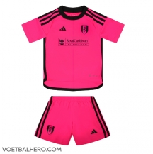 Fulham Uit tenue Kids 2023-24 Korte Mouwen (+ broek)