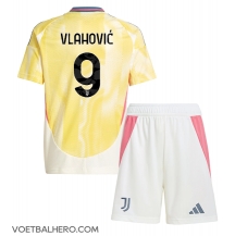 Juventus Dusan Vlahovic #9 Uit tenue Kids 2024-25 Korte Mouwen (+ broek)