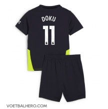 Manchester City Jeremy Doku #11 Uit tenue Kids 2024-25 Korte Mouwen (+ broek)