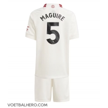 Manchester United Harry Maguire #5 Derde tenue Kids 2023-24 Korte Mouwen (+ broek)
