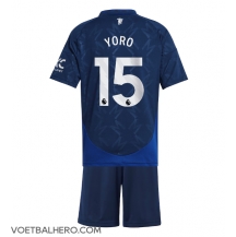 Manchester United Leny Yoro #15 Uit tenue Kids 2024-25 Korte Mouwen (+ broek)