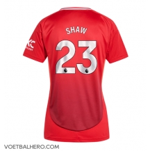 Manchester United Luke Shaw #23 Thuis tenue Dames 2024-25 Korte Mouwen