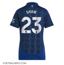 Manchester United Luke Shaw #23 Uit tenue Dames 2024-25 Korte Mouwen