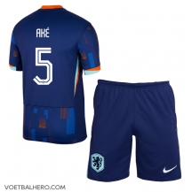 Nederland Nathan Ake #5 Uit tenue Kids EK 2024 Korte Mouwen (+ broek)