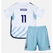 Nottingham Forest Chris Wood #11 Uit tenue Kids 2023-24 Korte Mouwen (+ broek)