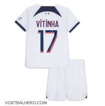 Paris Saint-Germain Vitinha Ferreira #17 Uit tenue Kids 2023-24 Korte Mouwen (+ broek)