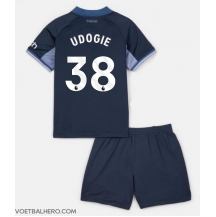 Tottenham Hotspur Destiny Udogie #38 Uit tenue Kids 2023-24 Korte Mouwen (+ broek)